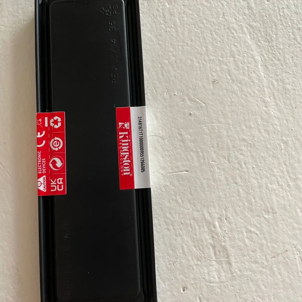 New kingston KTH-PL432/64GB ram